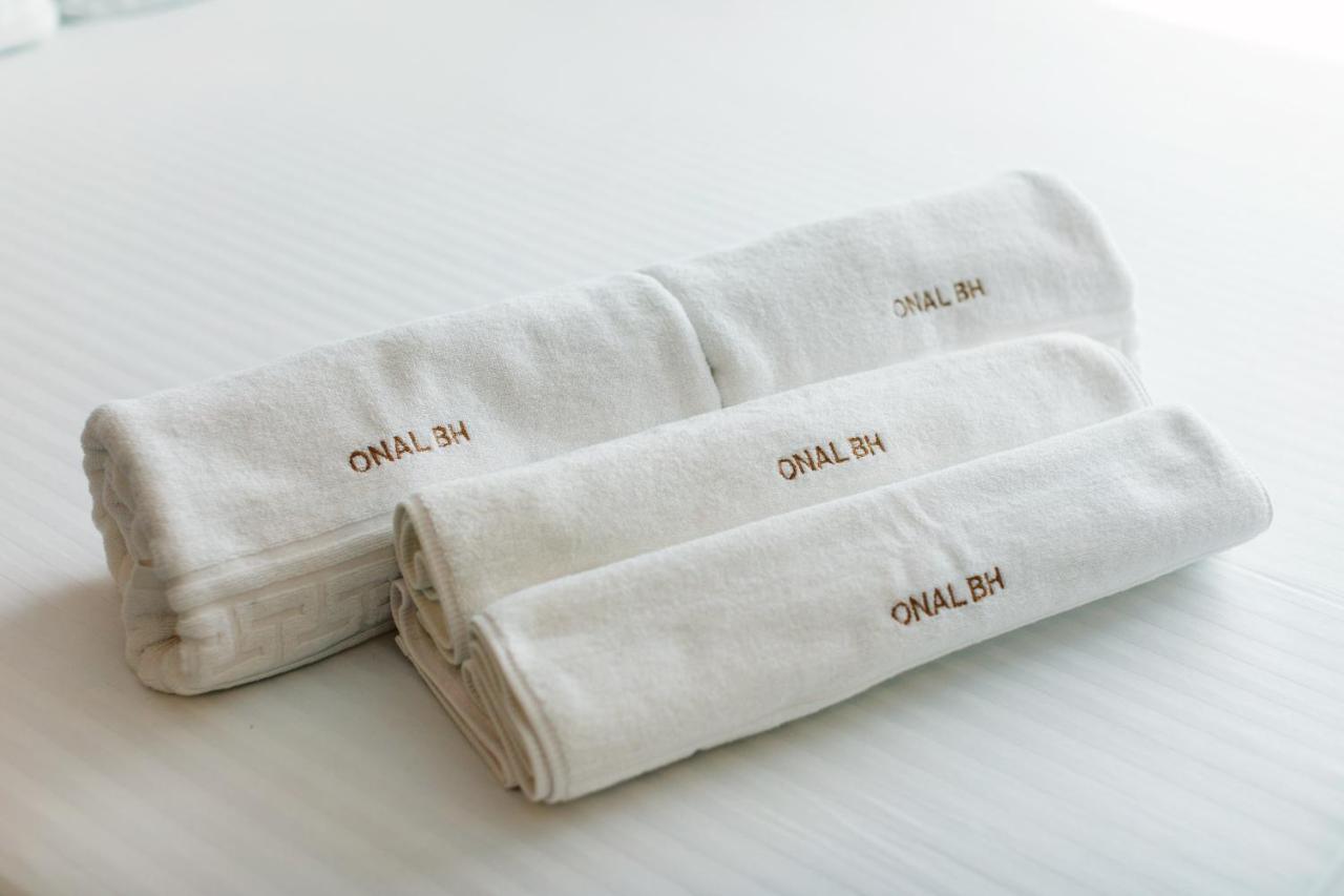 Onal Boutique Hotelier Мамая Екстериор снимка